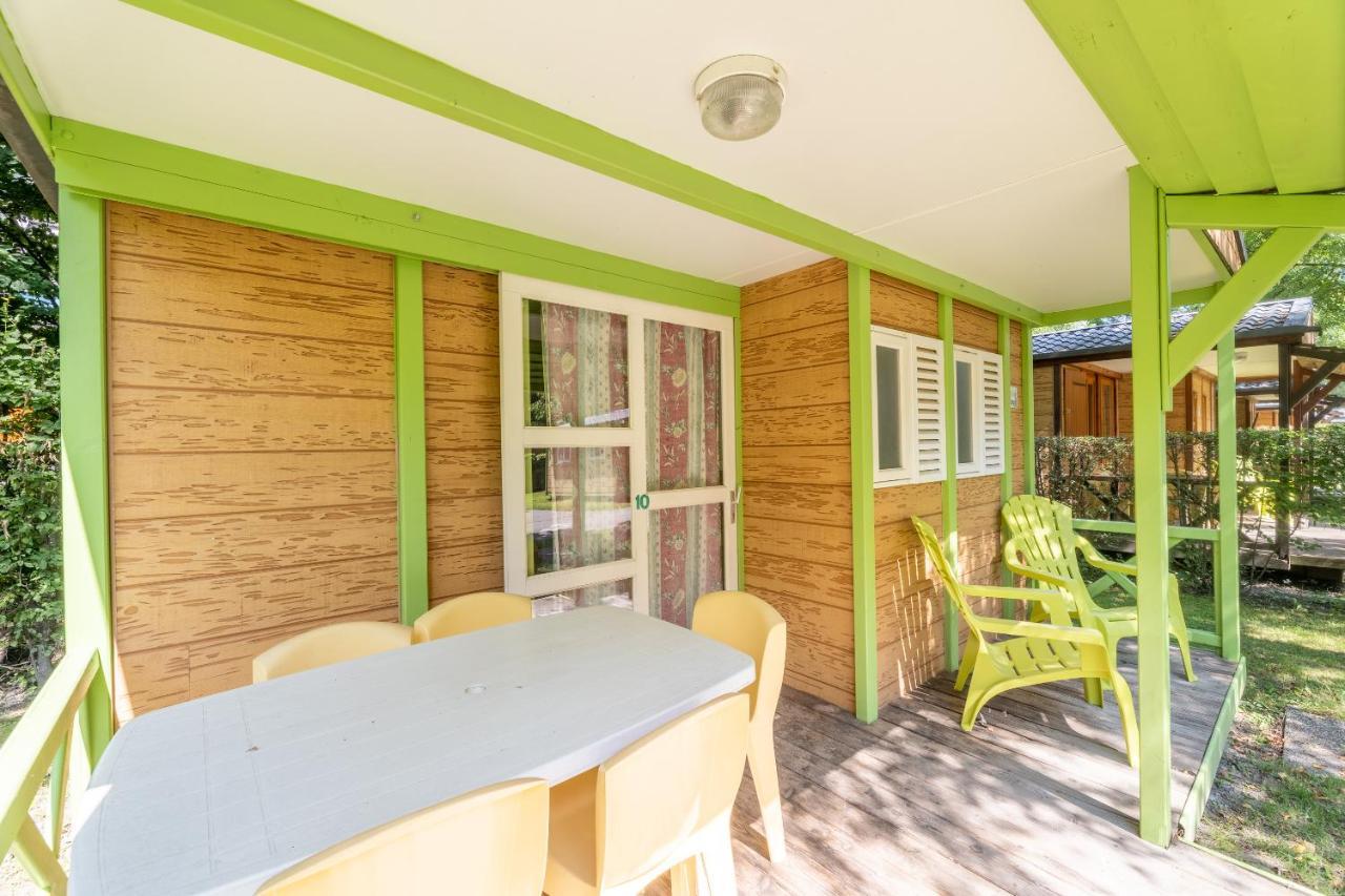 Camping Le Colporteur Hotel Le Bourg-dʼOisans Екстериор снимка